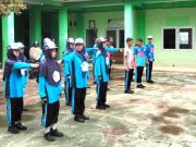 Tentara Tampil Menjadi Instruktur LDK Para Siswa