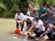 Tebar Ikan di Giritirto, Bupati Apresiasi Gotong Royong Pawagir