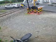 Kesigapan Kabid Humas Polda Jateng, Kombes Pol Artanto Selamatkan Mobil Mogok di Perlintasan KA
