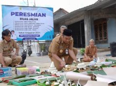 Resmikan 6 Ruas Jalan Kabupaten, Bupati Sragen Gagas Trotoar hingga Dermaga Wisata Religi Makam Butuh