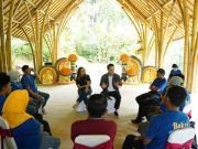 Bakti BCA Bersama Nicholas Saputra Dampingi 10 Desa Wisata