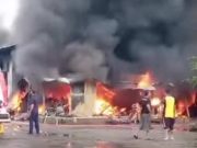 Puluhan Kios Pasar Loak Adiwerna Kabupaten Tegal Terbakar