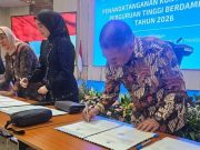 Rektor USM Tandatangani Kontrak Kinerja PT Berdampak 2026