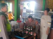 Cegah Gangguan Kamtibmas, Polsek Godong Sapu Peredaran Miras Ilegal