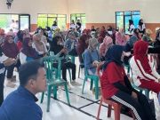 Tim PKM Universitas Semarang Beri Pelatihan Senam Otot untuk Lansia