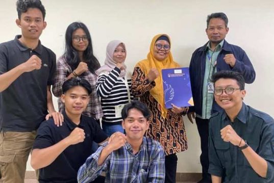 Lima Mahasiswa Upgris Magang Industri di USM TV