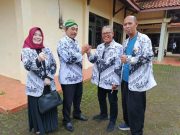 PGRI Demak Salurkan Bantuan Sembako untuk Korban Bencana di Jepara