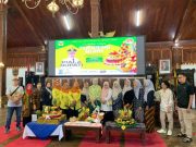 Kecamatan Tahunan Sabet Lomba Tumpeng Buah Piala Bupati Jepara