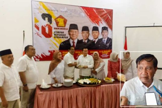 DPC Partai Gerindra Purworejo Gelar Peringatan HUT Ke-18 dengan Potong Ingkung Ayam