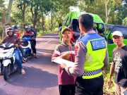 Sepeda Motor Tabrak Mobil, Tiga Orang Luka-luka