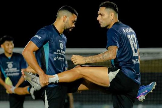 Link Live Streaming Persipal Palu vs Persiku Kudus Malam Ini: Misi Macan Muria Wajib Menang!