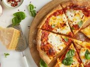 9 Jenis Pizza Italia Asli dan Ciri Khas Toppingnya