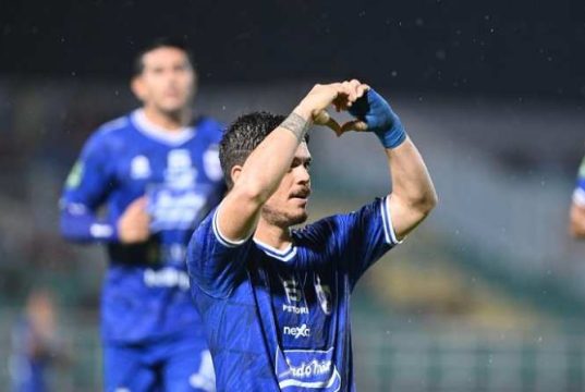 Sepakan Penalti Rafinha Menangkan PSIS Atas Tuan Rumah Deltras FC