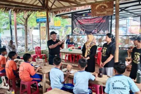 Kelas Pelajar Mengukir Dibuka Kembali, Sejak Dini Tanamkan Cinta Siswa kepada Seni Ukir