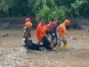 Tim SAR Gabungan Temukan Dua Korban Meninggal Terjepit Batu di Sungai