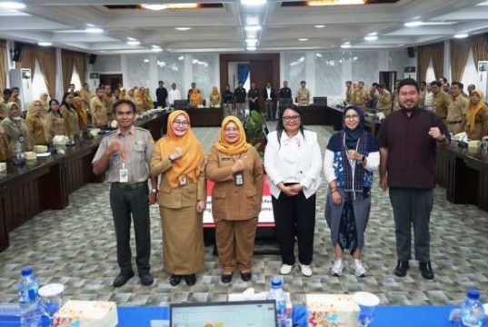 Revisi Perda Peternakan dan Kesehatan Hewan tentang Larangan Perdagangan Daging Anjing dan Kucing Agar Dipercepat