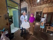 500 Warga Kaliaman Menerima Paket Sembako dari PLN UIK Tanjung Jati B