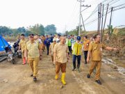 Dikebut Siang Malam, Tanggul Tuntang yang Jebol Sudah Ditutup dan Jalan Semarang-Godong Ditarget Pulih H-7 Lebaran