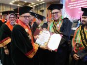 Wakil Ketua DPRD Jateng Mohammad Saleh Sampaikan Terima Kasih Usai Raih Doktor Hukum di Wisuda Unissula