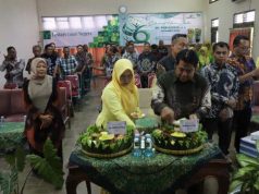 Rayakan HUT ke-65 Perhutani dan HUT ke-6 IIK, KPH Purwodadi Gelar Potong Tumpeng Penuh Makna