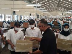 PT Djarum Cairkan THR Rp147,9 Miliar ke Puluhan Ribu Karyawan Produksi