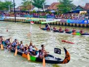Lomba Dayung Tradisional Klidang Lor Batang Berhadiah Rp 90 Juta