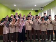 Penarikan Mahasiswa MSDM di MAN 1 Jepara Berlangsung Haru