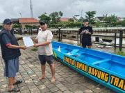 Empat Perahu Baru Perkuat Tradisi Lomba Dayung di Kabupaten Batang