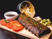 Menikmati Keindahan Kuliner Tradisional dalam Suasana Elegan di Lacrimi si Sfinti