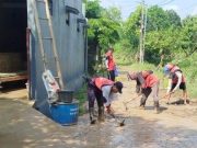 Tanggul Dinar Indah Ditahan Trucuk Bambu, Wali Kota Perintahkan Tangani Banjir Serentak di Berbagai Titik
