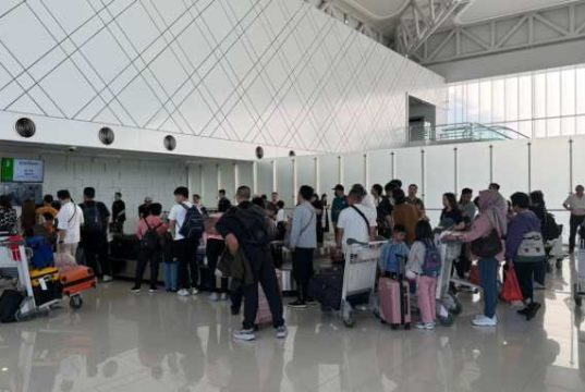 H+3 Lebaran, Trafik Penumpang Bandara Ahmad Yani Melesat Naik 61%