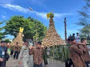 Meriah, Ribuan Warga Padati Festival Kupat Lepet di Jepara