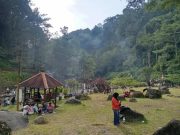 Wisata Kali Ndayung Batealit Diserbu Pengunjung saat Kupatan