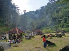 Wisata Kali Ndayung Batealit Diserbu Pengunjung saat Kupatan