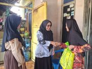 Meraih Keberkahan Ramadan, SDN 1 dan 2 Dermolo Salurkan 50 Paket Lebaran untuk Anak Yatim dan Dhuafa