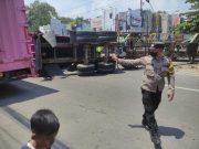 Kecelakaan di Jalan Prof Hamka Ngaliyan Semarang, Truk Kontainer Rem Blong Picu Kepanikan