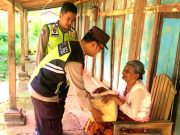Peduli Memberikan Bantuan Sembako untuk Insan WKM
