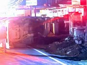 Truk Terguling Melintang Jalan di Jalur Wonogiri-Ponorogo