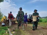 Terik Matahari Tak Halangi Satgas TMMD dan Warga Selesaikan Sasaran Fisik Pembangunan Desa