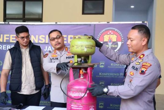 Polres Brebes Ungkap Praktik Pengoplosan LPG Bersubsidi di Gudang Sekolah