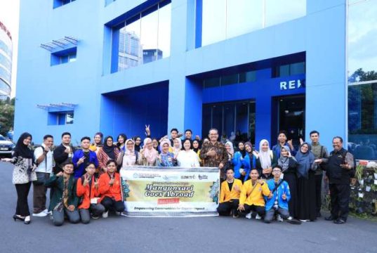 40 Mahasiswa dari 11 Perguruan Tinggi di Jateng Berangkat KKN di Malaysia