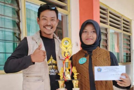 Ketika Kata Menemukan Suaranya, Jejak Intan dari Sanggar Kalinyamat Jepara