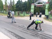 Respons Cepat Keluhan Warga, Satlantas Polres Grobogan Tandai Jalan Rusak Rawan Kecelakaan