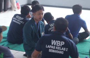 Melalui Jurnaling Refleksi Mahasiswa Undip Bantu Salurkan Emosi Narapidana