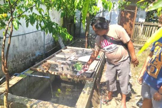 Seorang Lelaki Tewas Saat Kuras Kolam di Blora, Tersengat Setrum Pompa Air