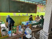 Warung Mie Ayam Jadi Tempat Akrab Satgas TMMD dan Warga