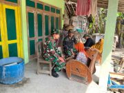 Satgas TMMD Sragen Manfaatkan Waktu Istirahat dengan Komsos Bersama Masyarakat
