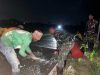 Kejar Target TMMD, Satgas Rela Lembur hingga Malam Rampungkan Pengecoran Jalan