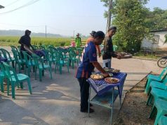 Warga Sidikan Sambut TMMD dengan Gotong Royong dan Jamuan Hasil Bumi