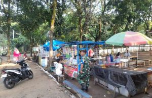 Para Pelaku UMKM Siapkan Dagangan Jelang Penutupan TMMD Sragen